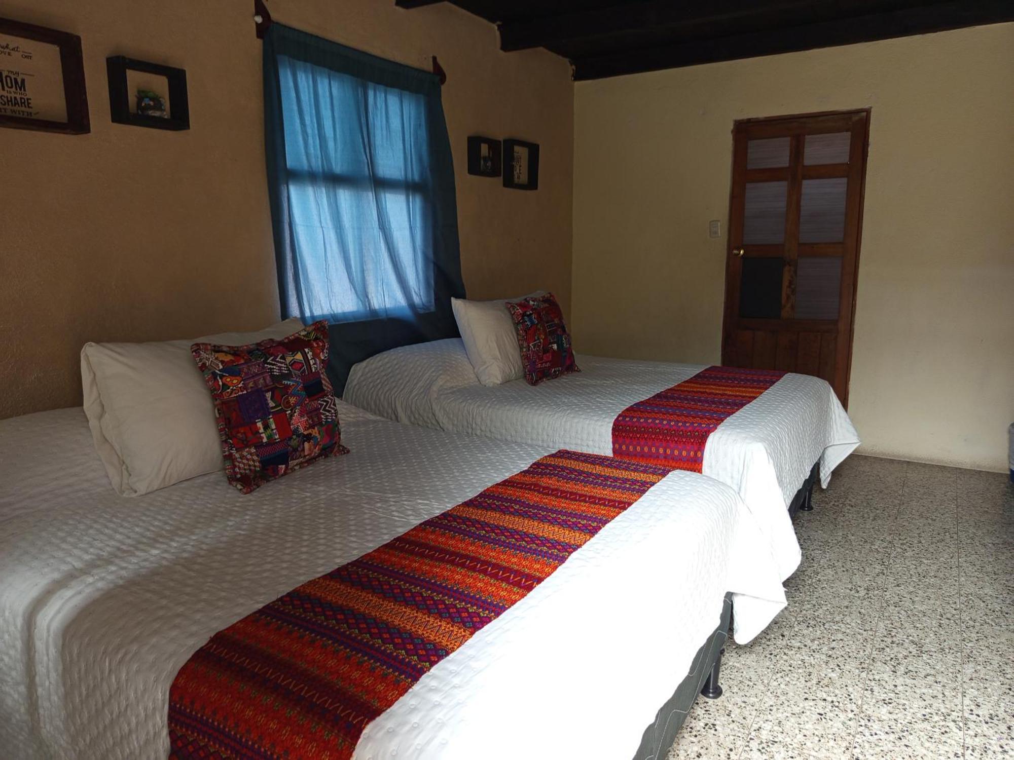 Casa Jireh Gt Hotel Antigua Room photo